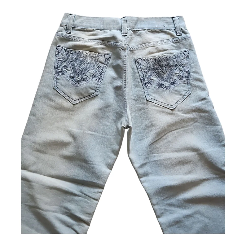 Avirex Vintage Jeans. Light Wash, Loose Fit, Embroidered Pockets. Mens 32/32